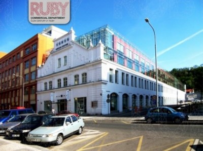 Pronájem Corso Karlín