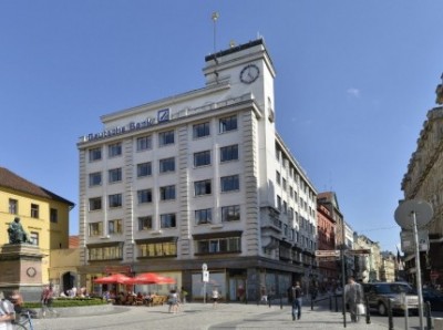 Pronájem Palác Zlatý Kříž